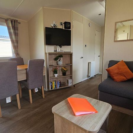 Kp Holiday Home Corton  Exterior foto